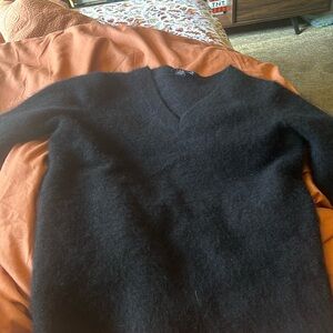 100% cashmere sweater